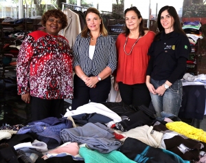 Fundo Social recebe doa&ccedil;&atilde;o de 3 mil pe&ccedil;as de roupas