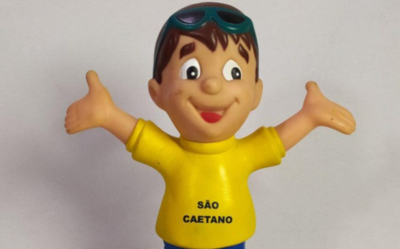 Entrevista: Ulisses Citrinitti, o jovem que criou o boneco Caetaninho em S&atilde;o Caetano