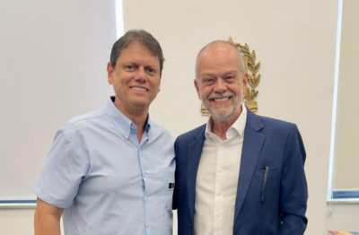 Prefeito Tite Campanella se re&uacute;ne com governador Tarc&iacute;sio de Freitas no Pal&aacute;cio dos Bandeirantes