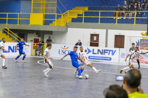 Semana cheia com tr&ecirc;s jogos da Liga S&atilde;o Caetano de Futsal no Gin&aacute;sio Joaquim Camba&uacute;va Rabello