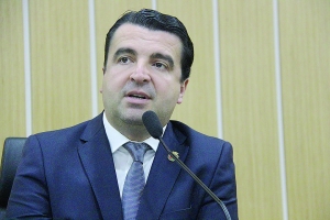 C&acirc;mara de S&atilde;o Caetano economizar&aacute; R$ 1,3 milh&atilde;o com novo teto salarial