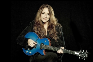 Cantora Ana Carolina apresenta turn&ecirc; Solo em S&atilde;o Caetano